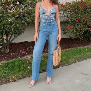 Djerf avenue straight jeans in mid-blue